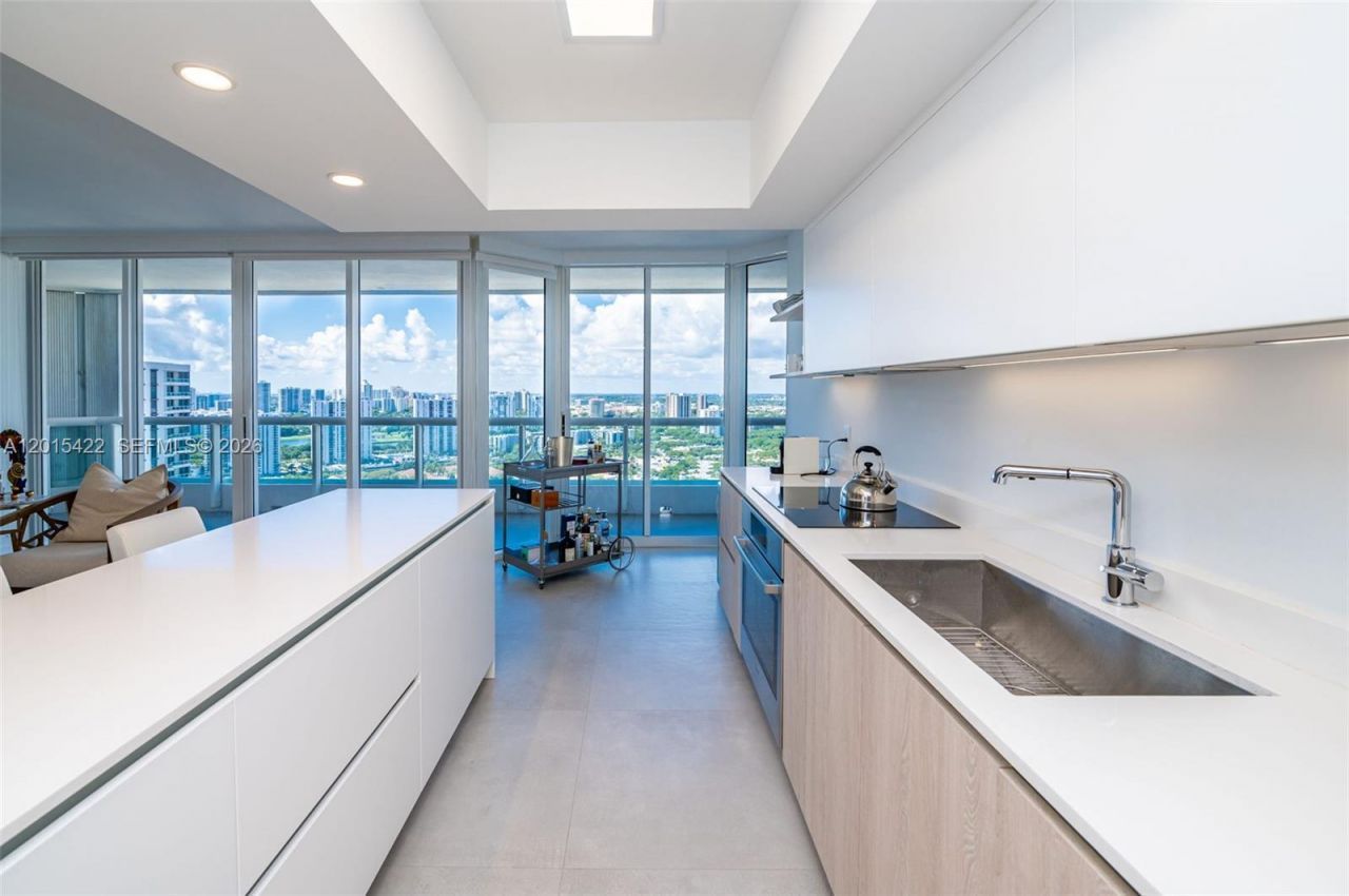 21205 Yacht Club Dr, Unit 3107, Aventura, FL 33180 Photo