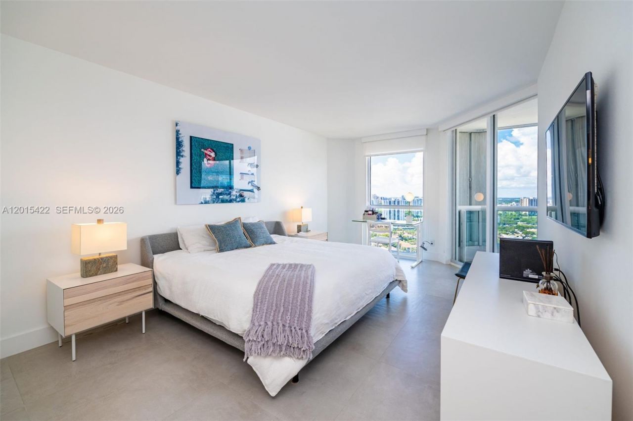 21205 Yacht Club Dr, Unit 3107, Aventura, FL 33180 Photo