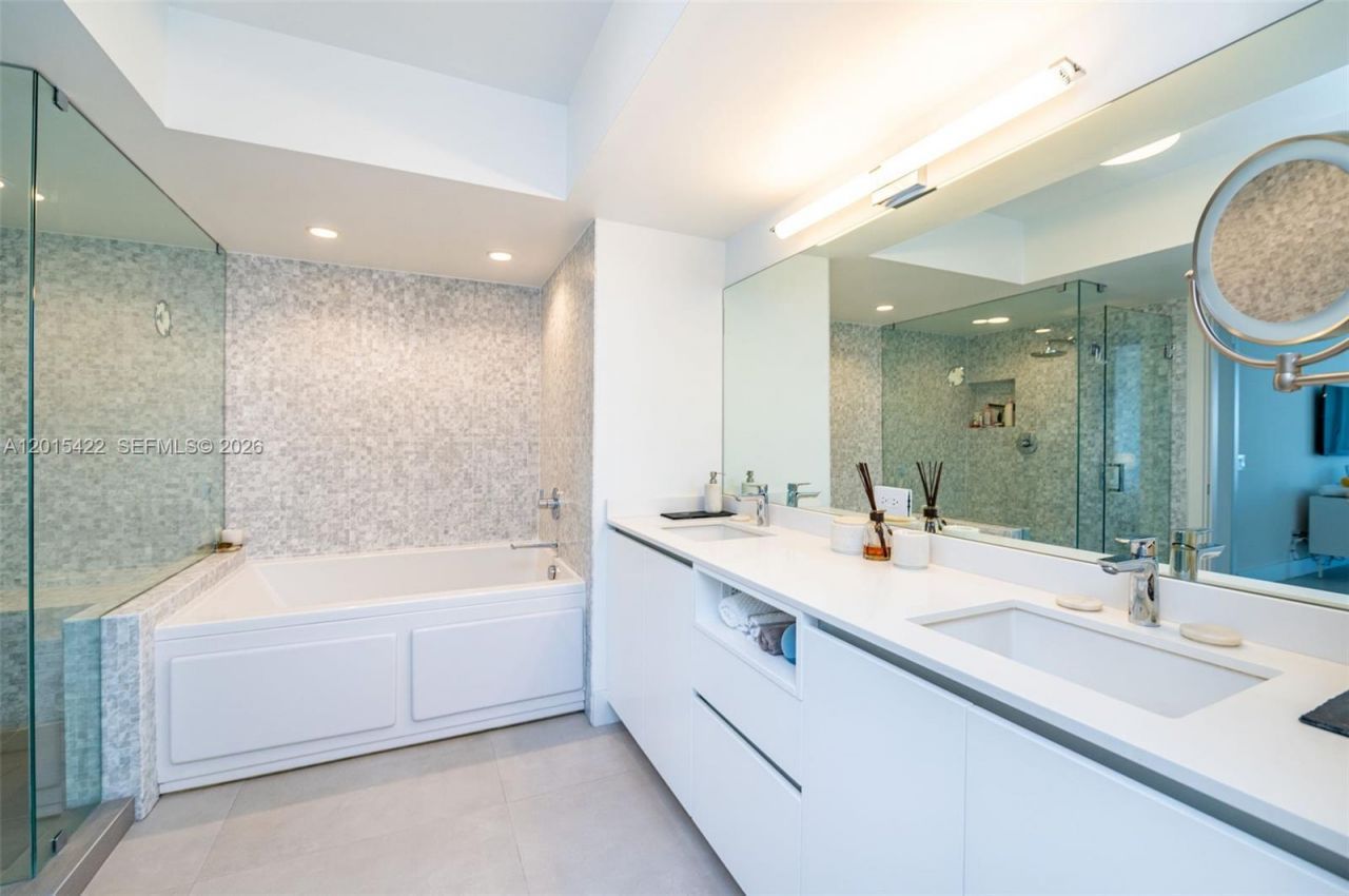 21205 Yacht Club Dr, Unit 3107, Aventura, FL 33180 Photo