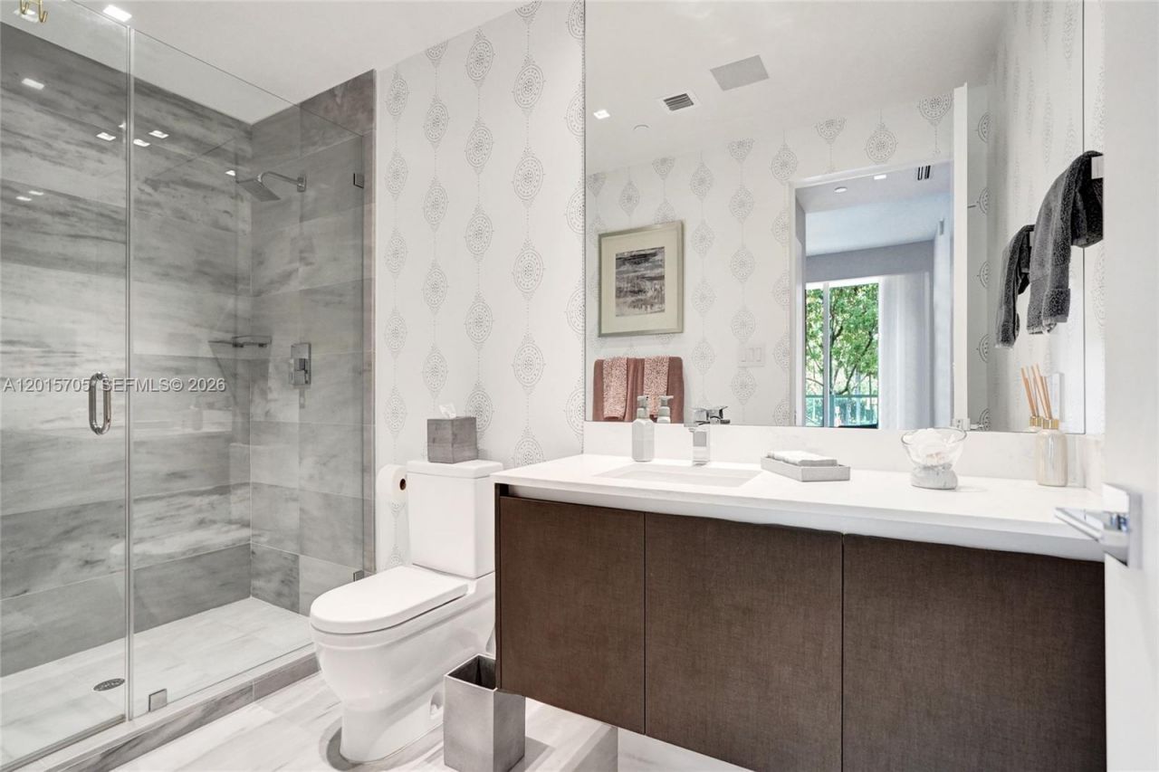 1201 20th St , Unit 204, Miami Beach, FL 33139 Photo