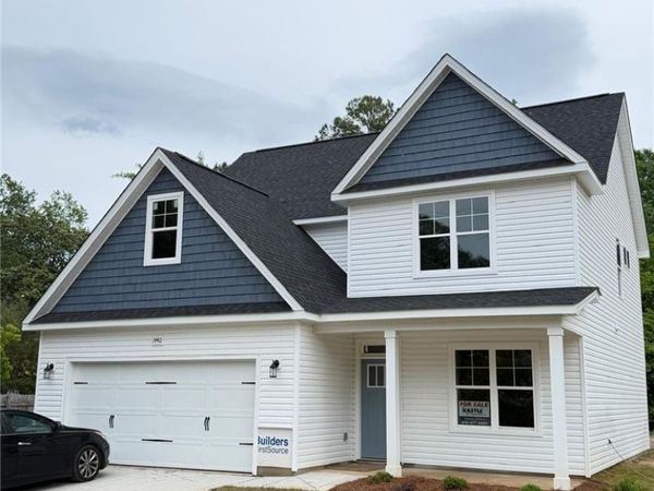 1440 Pamalee Drive, Fayetteville, NC 28303