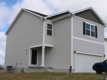 9306 Reynolds Street , Omaha, NE 68122