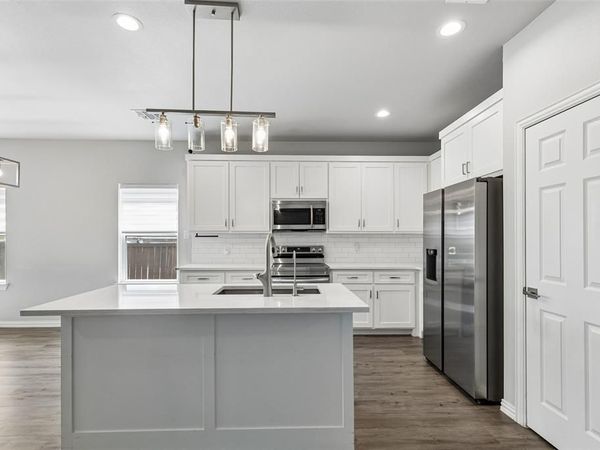 4945 Ramey Avenue, Fort Worth, TX 76105