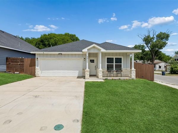 4945 Ramey Avenue, Fort Worth, TX 76105