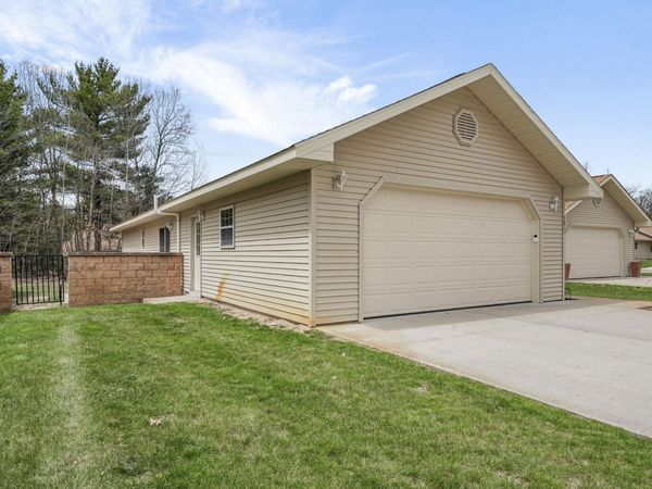 9811 Deer Track Court, Traverse City, MI 49643