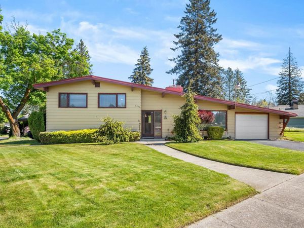 6612 N Monroe St, Spokane, WA 99208