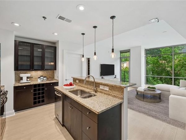 905 Juniper Street NE, Unit 316, Atlanta, GA 30309