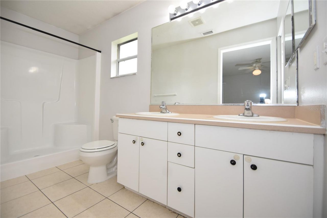 6 Rosedale Place , Palm Coast, FL 32164 Photo