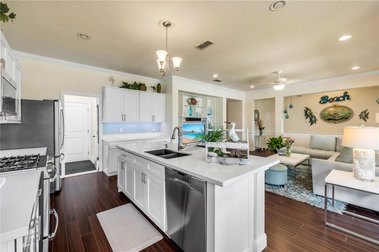 2708 Atlantis Drive, New Smyrna Beach, FL 32168 Photo
