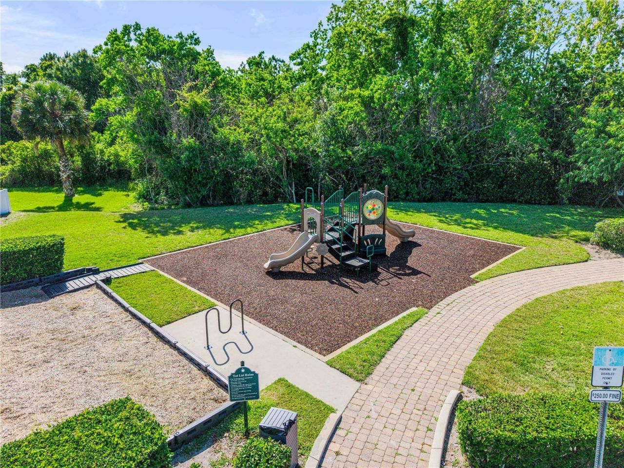 2708 Atlantis Drive, New Smyrna Beach, FL 32168 Photo