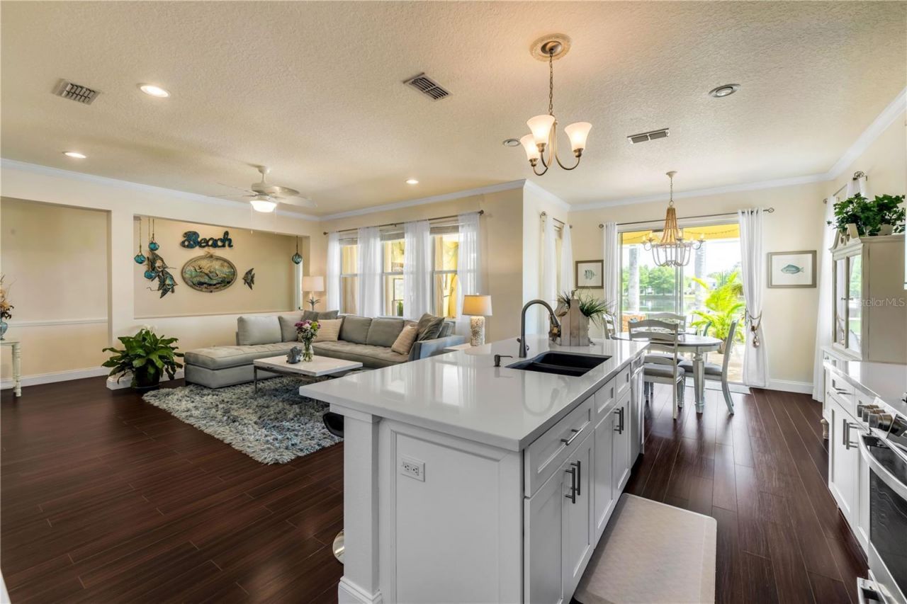2708 Atlantis Drive, New Smyrna Beach, FL 32168 Photo