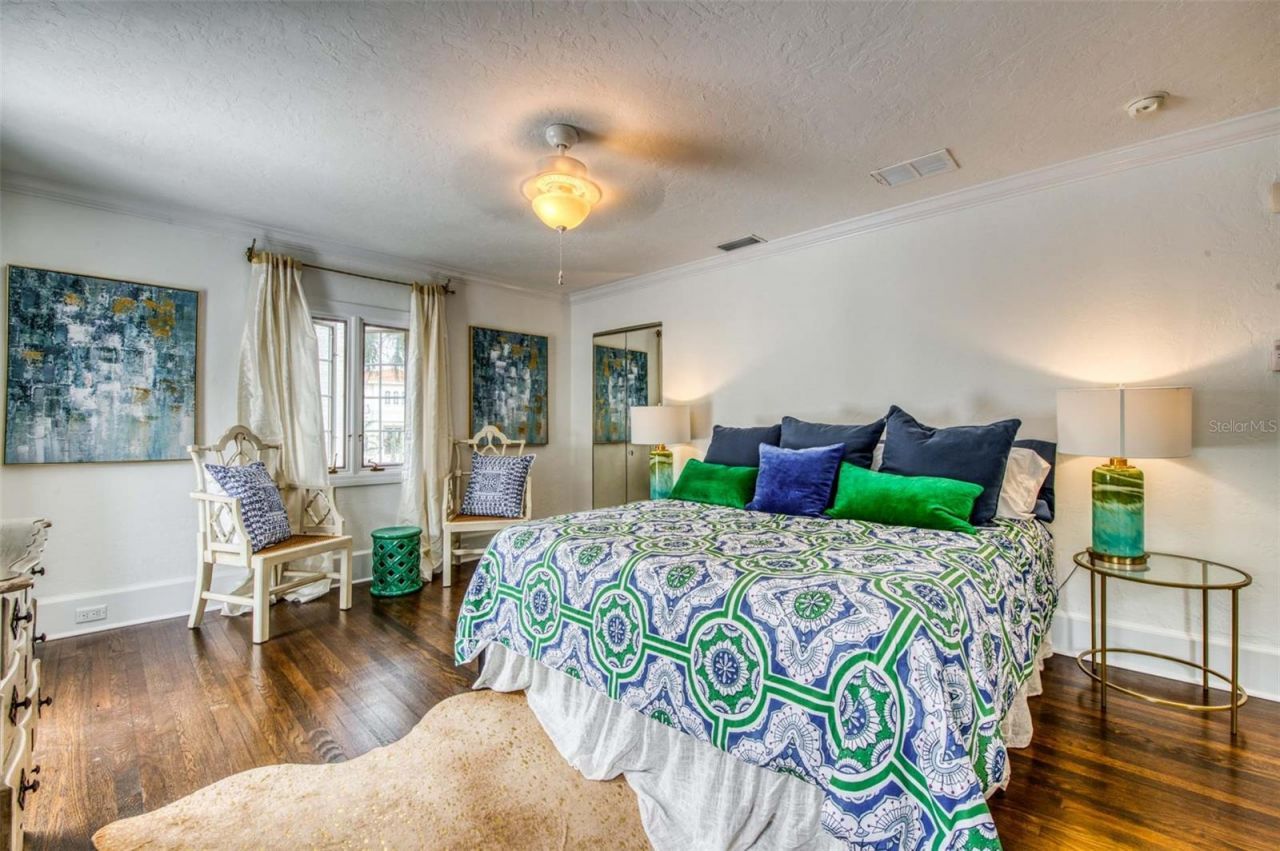 76 S Washington Drive, Sarasota, FL 34236 Photo