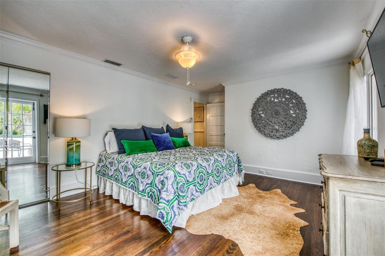 76 S Washington Drive, Sarasota, FL 34236 Photo