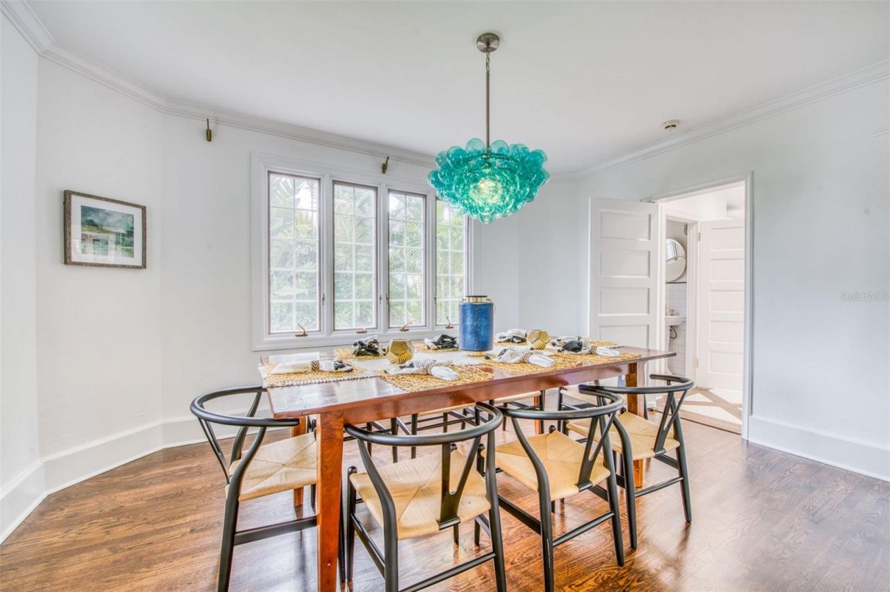 76 S Washington Drive, Sarasota, FL 34236 Photo