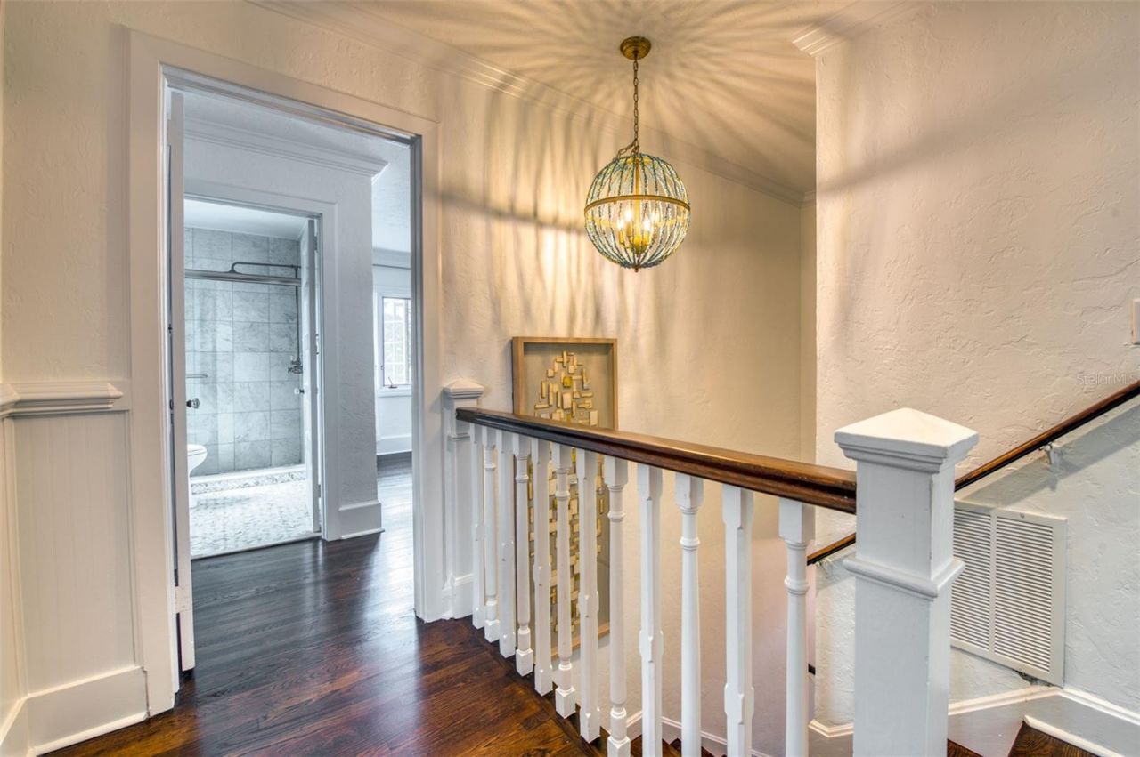 76 S Washington Drive, Sarasota, FL 34236 Photo