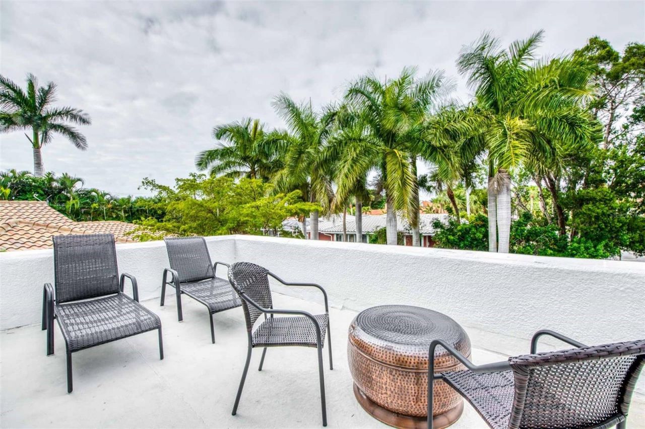 76 S Washington Drive, Sarasota, FL 34236 Photo