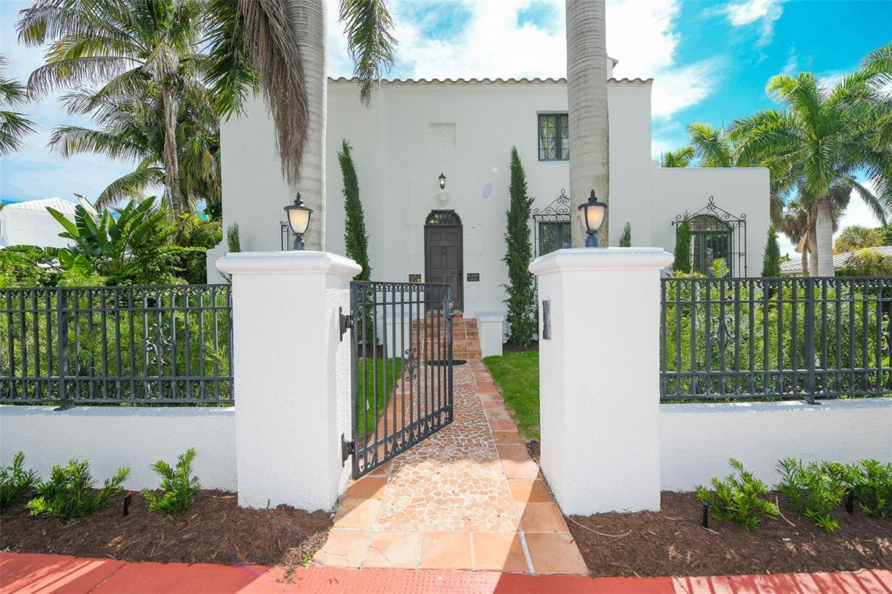 76 S Washington Drive, Sarasota, FL 34236 Photo