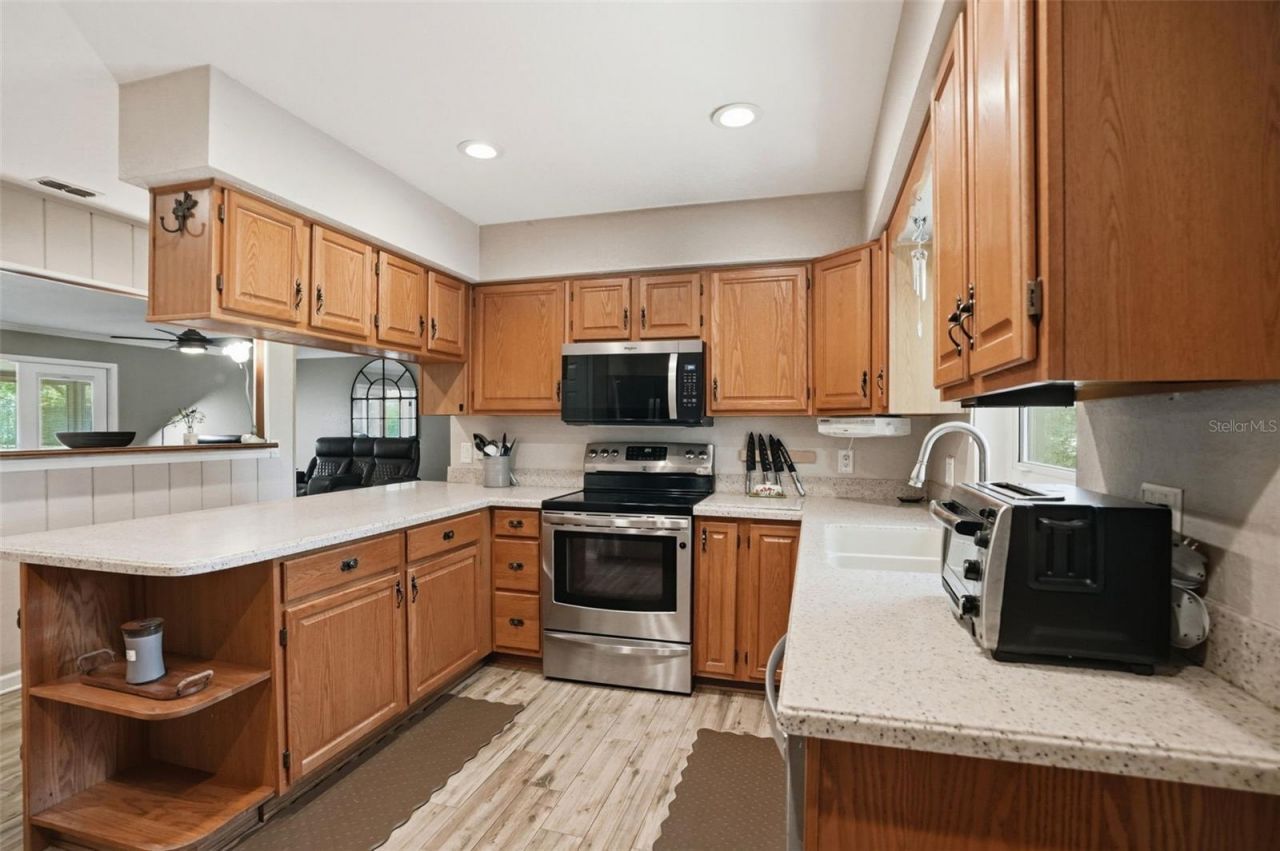 15620 Hays Road , Spring Hill, FL 34610 Photo