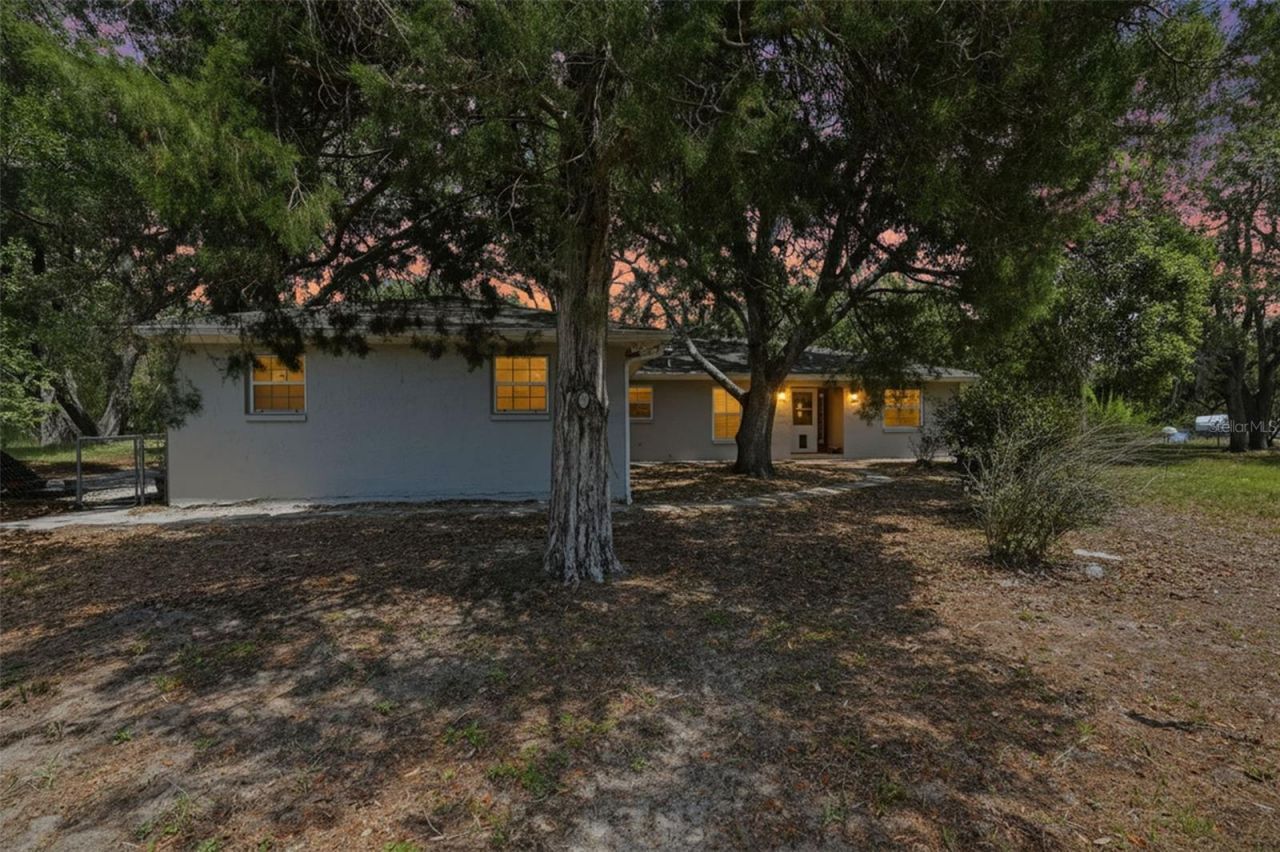 15620 Hays Road , Spring Hill, FL 34610 Photo