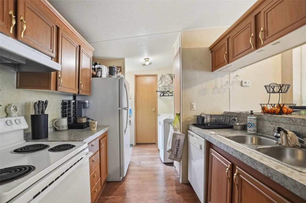 15620 Hays Road , Spring Hill, FL 34610 Photo
