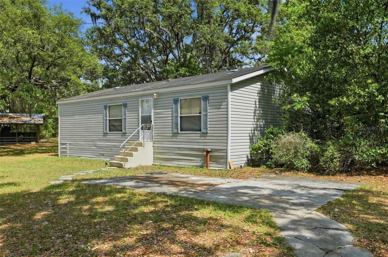 15620 Hays Road , Spring Hill, FL 34610 Photo