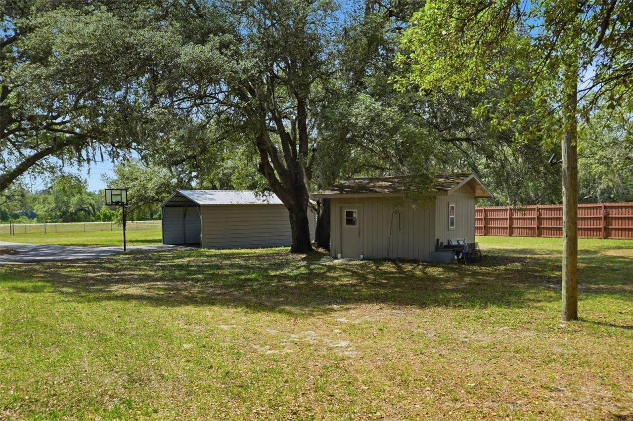 15620 Hays Road , Spring Hill, FL 34610 Photo