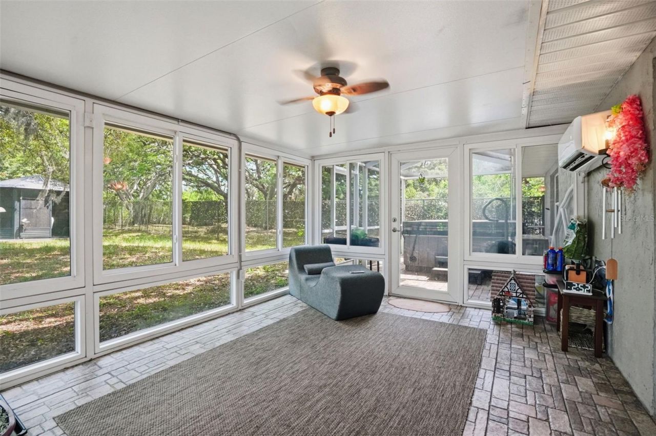 15620 Hays Road , Spring Hill, FL 34610 Photo
