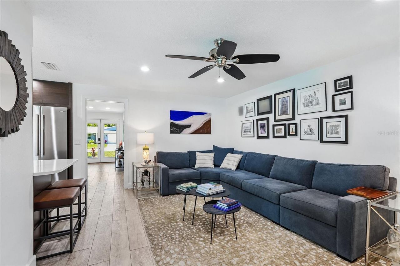 3203 Hibiscus Drive W, Belleair Beach, FL 33786 Photo