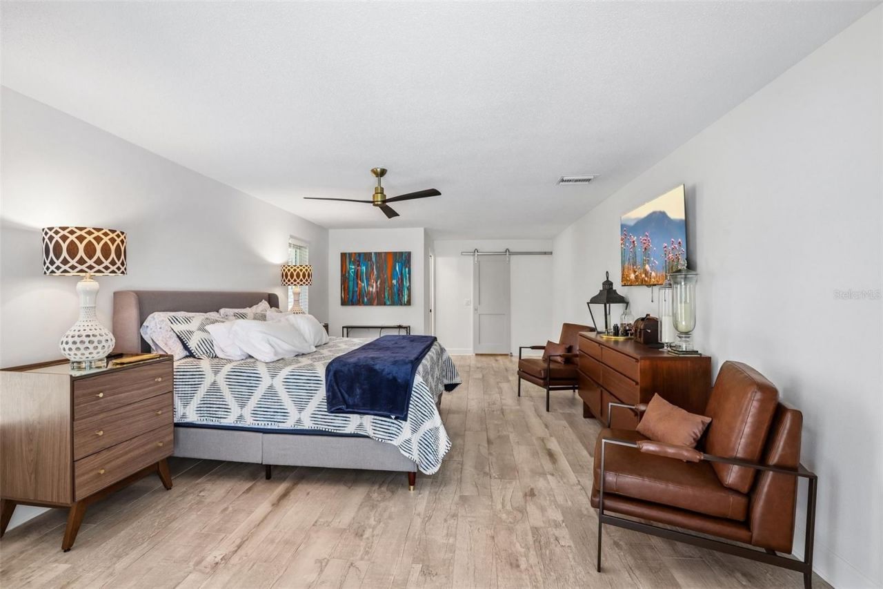 3203 Hibiscus Drive W, Belleair Beach, FL 33786 Photo