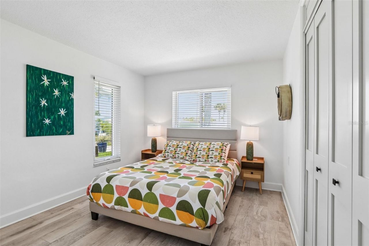 3203 Hibiscus Drive W, Belleair Beach, FL 33786 Photo