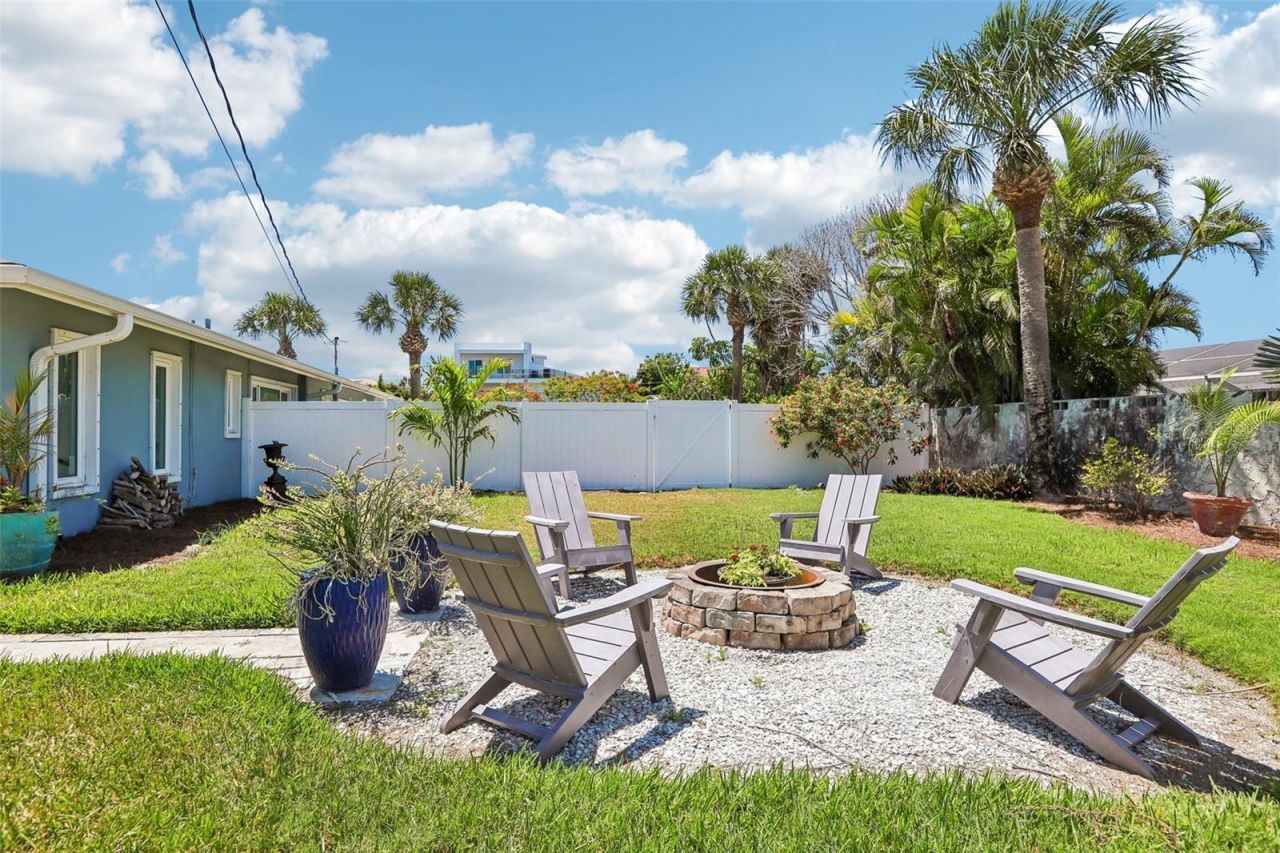 3203 Hibiscus Drive W, Belleair Beach, FL 33786 Photo