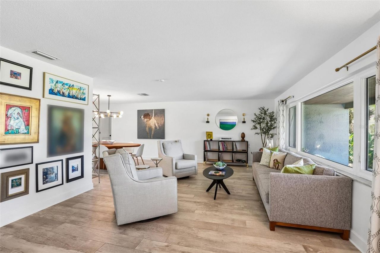 3203 Hibiscus Drive W, Belleair Beach, FL 33786 Photo