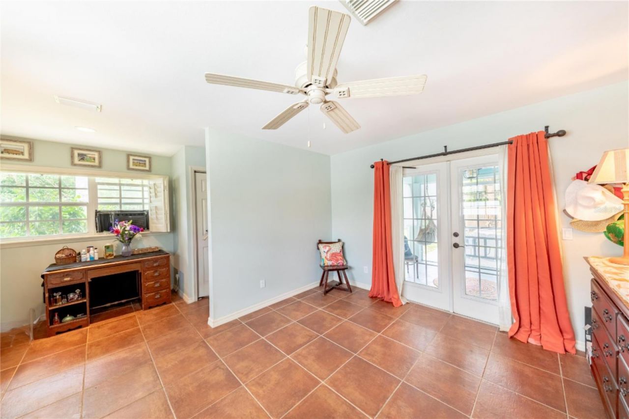 316 Alba Street E, Venice, FL 34285 Photo