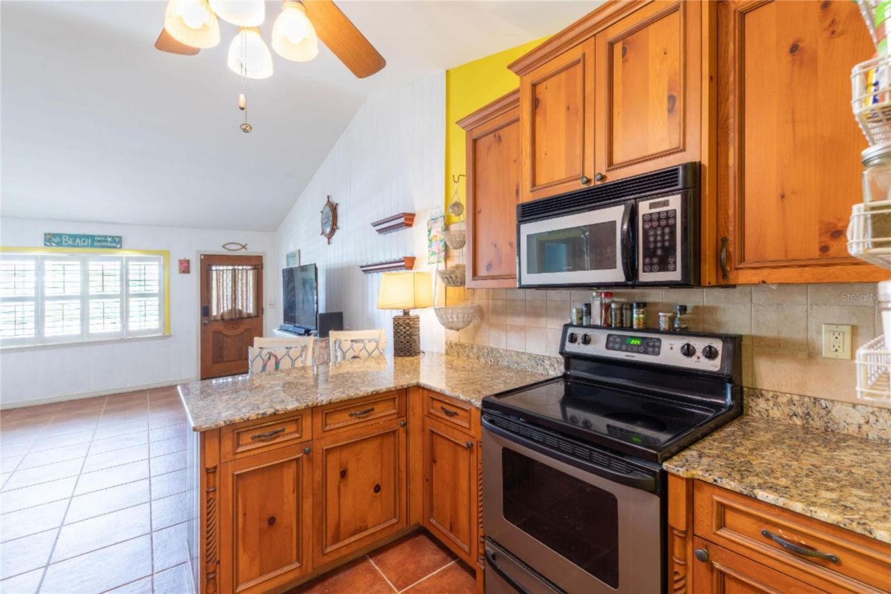 316 Alba Street E, Venice, FL 34285 Photo