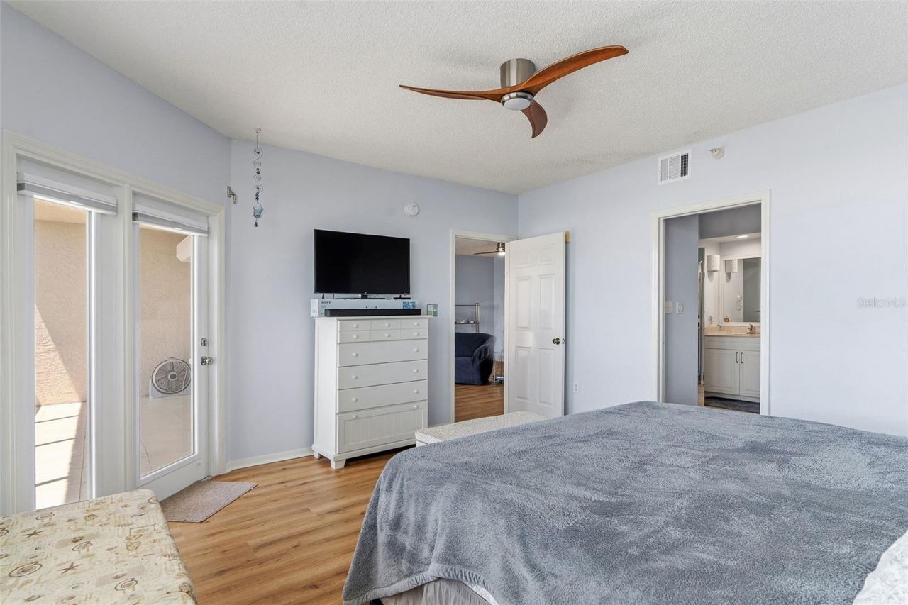 6551 Shoreline Drive , Unit 6402, Saint Petersburg, FL 33708 Photo