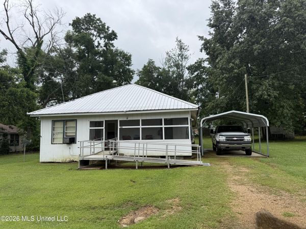 508 Rose Avenue, New Hebron, MS 39140