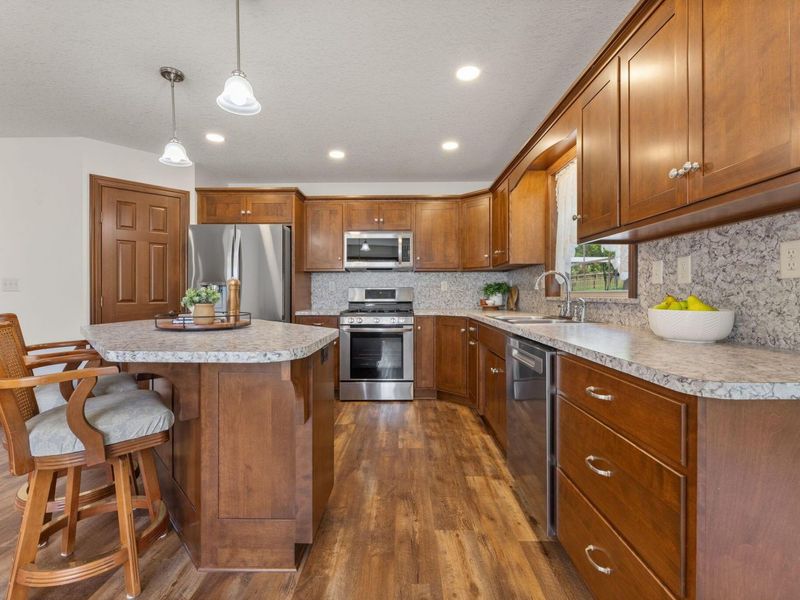 3814 Apple Valley Drive , Howard, OH 43028 Photo 11
