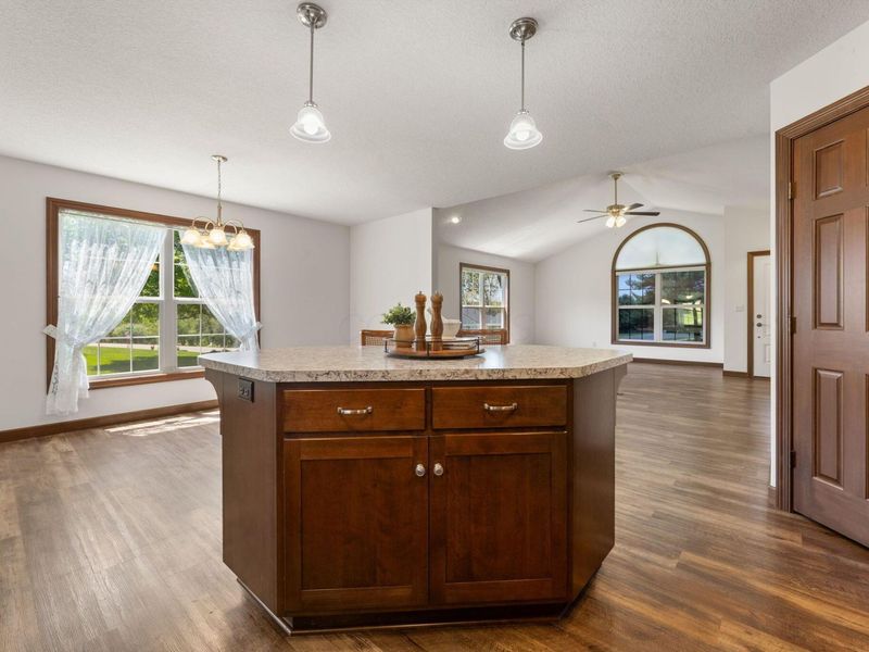 3814 Apple Valley Drive , Howard, OH 43028 Photo 13