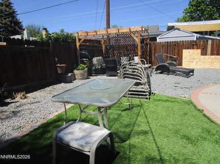 908 Ivy Street, Carson City, NV 89703 Photo
