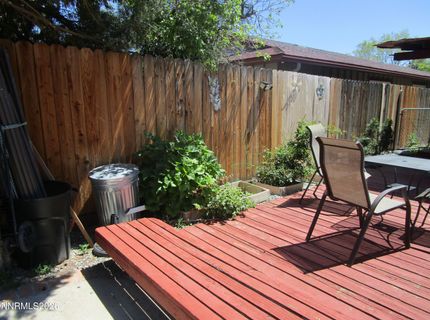 908 Ivy Street, Carson City, NV 89703 Photo