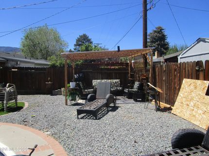 908 Ivy Street, Carson City, NV 89703 Photo