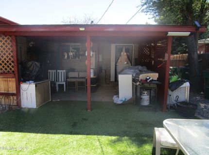 908 Ivy Street, Carson City, NV 89703 Photo