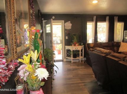 908 Ivy Street, Carson City, NV 89703 Photo