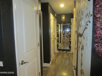 908 Ivy Street, Carson City, NV 89703 Photo
