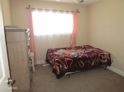 908 Ivy Street, Carson City, NV 89703 Photo