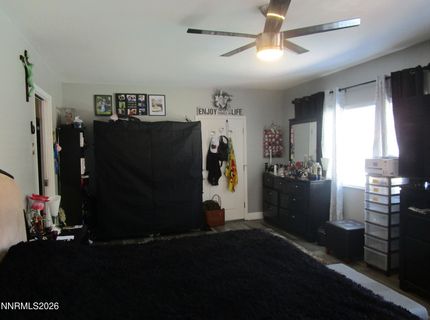 908 Ivy Street, Carson City, NV 89703 Photo