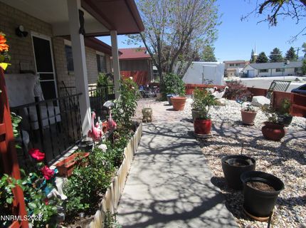 908 Ivy Street, Carson City, NV 89703 Photo