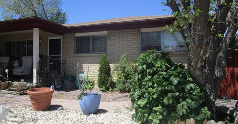 908 Ivy Street, Carson City, NV 89703 Photo