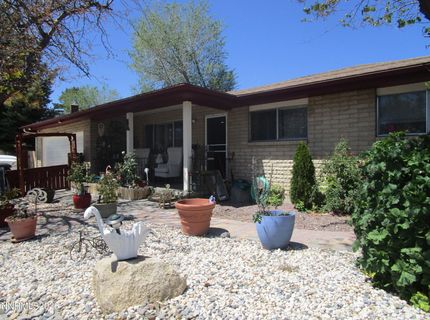 908 Ivy Street, Carson City, NV 89703 Photo