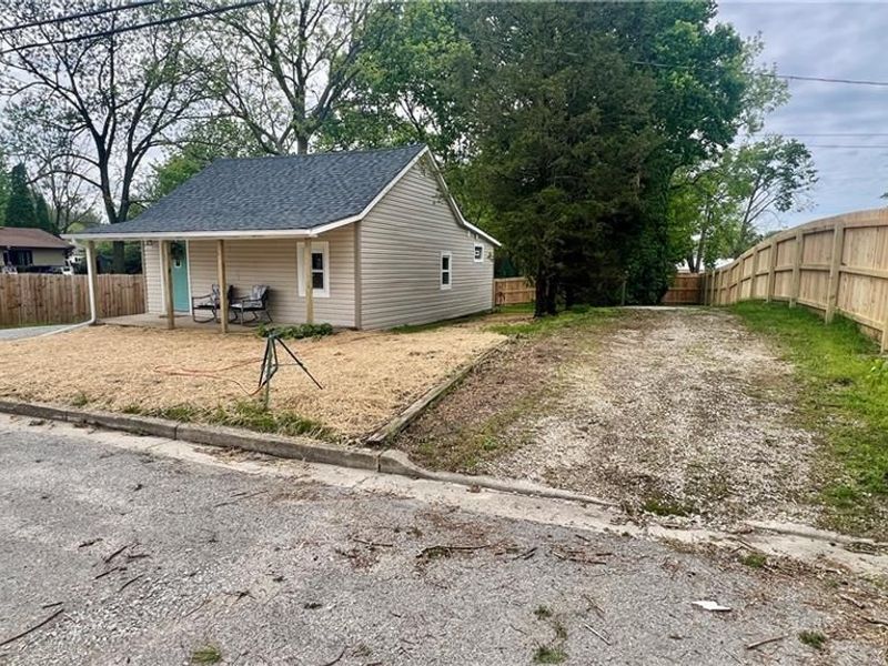 4 E 2nd (second) Street, Christiansburg, OH 45389 Photo 32
